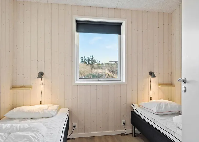 Stunning In With Sauna Løkken